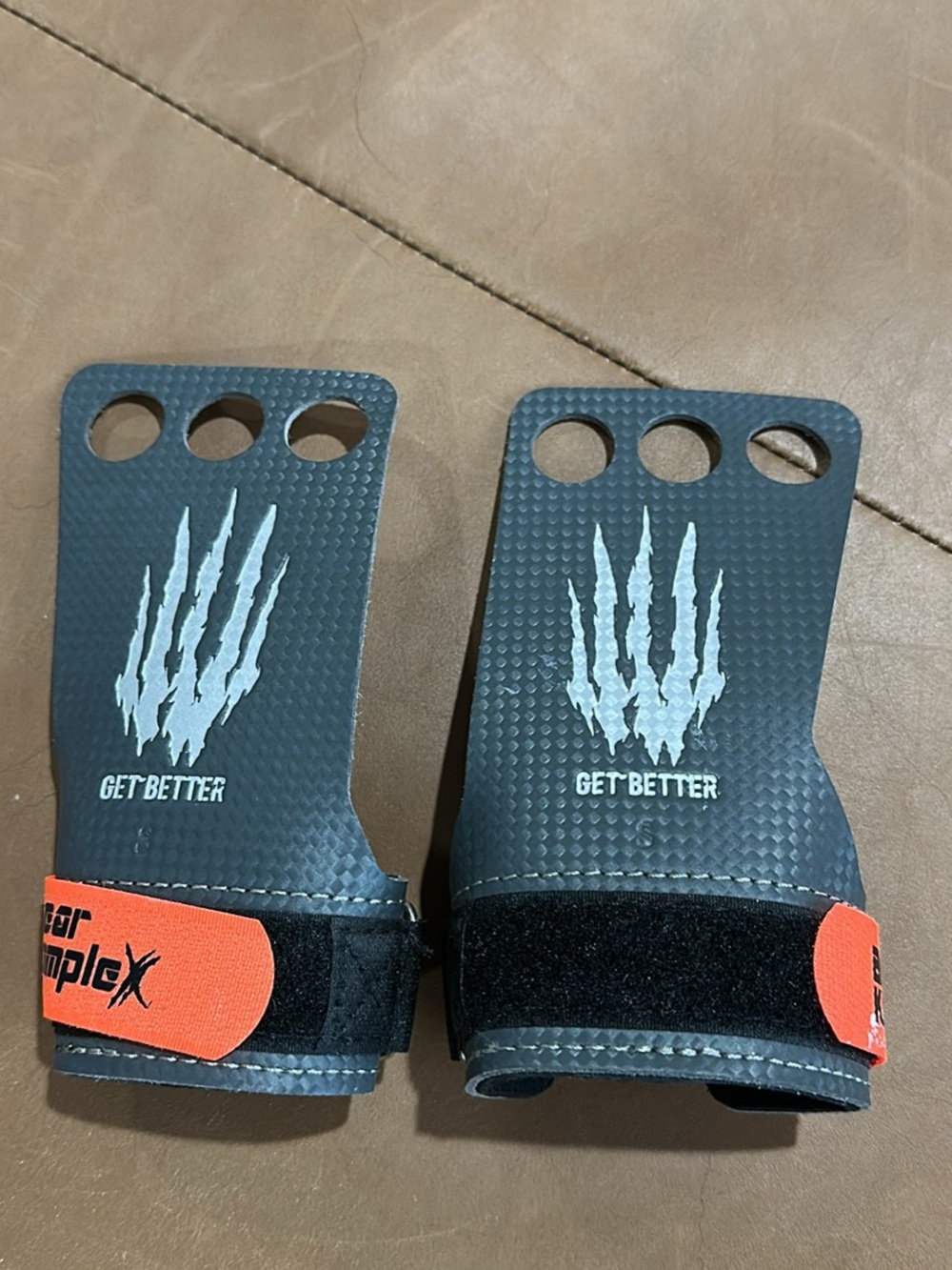Bear KompleX Carbon Comp
Grips - Small